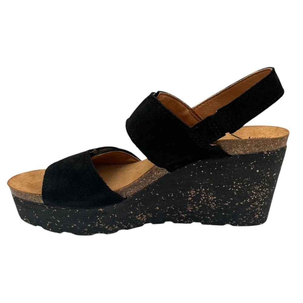 OTBT Peasant Women's Wedge Adjustable Suede Sandal Size 7.5 (Fits like 8) Black